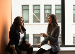 微商城的开辟体例次要分为三类：SaaS模板